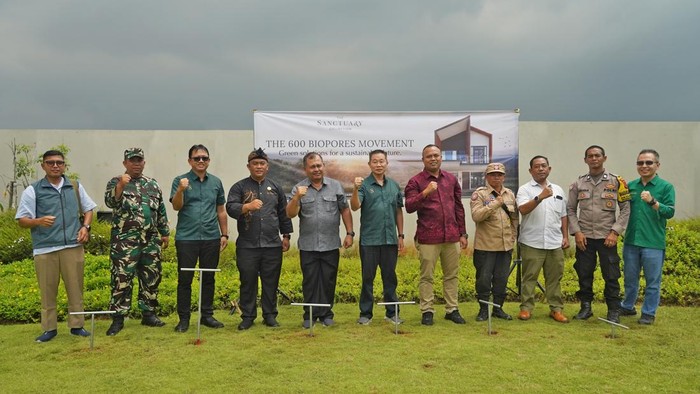 The Sanctuary Collection Mengajak Warga dan Penghuni Berpartisipasi Aktif Dengan Memberikan Edukasi Tentang Manfaat Serta Pemeliharaan Sumur Resapan dan Biopori