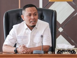 Jumat Berkah, Walkot Pekanbaru Tepati Janji Gaji Honorer Pemko Cair Hari Ini