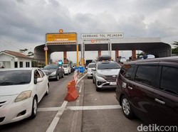 Puncak Arus Mudik, Kendaraan Masuk Jateng Via Tol Diprediksi Tembus 90 Ribu