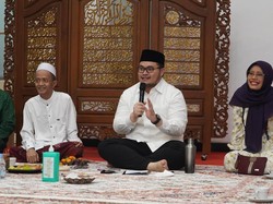 Mas Dhito Pastikan Insentif Guru Madin-Pesantren Tak Terdampak Efisiensi