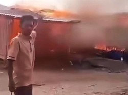 Rahmat Bakar Warung Bakso Sambil Video karena Kesal Istri Selingkuh