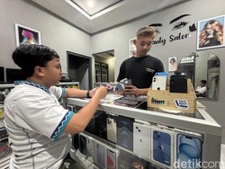 Ngonten hingga Pamer Bikin Jasa Sewa iPhone Makin Cuan Jelang Lebaran