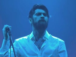 Bikin Dokumenter Batal Tayang, Ini Kronologi Zayn Malik dan Louis Tomlinson Adu Jotos