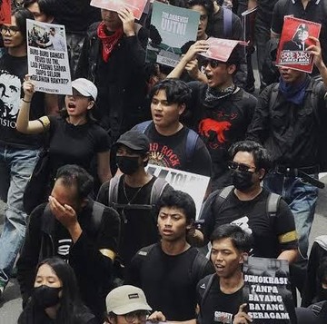 Gelombang Demo Tolak UU TNI Meluas ke Berbagai Daerah, Ini Rangkumannya