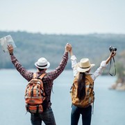 7 Cara Kreatif Mengabadikan Momen Liburan, Bikin Kenangan Makin Berkesan!