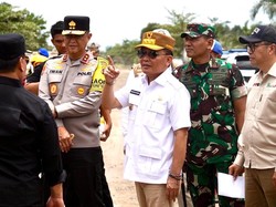 Gubernur Kalteng Targetkan Jalan Lingkar Luar Selatan Sampit Tuntas 2026