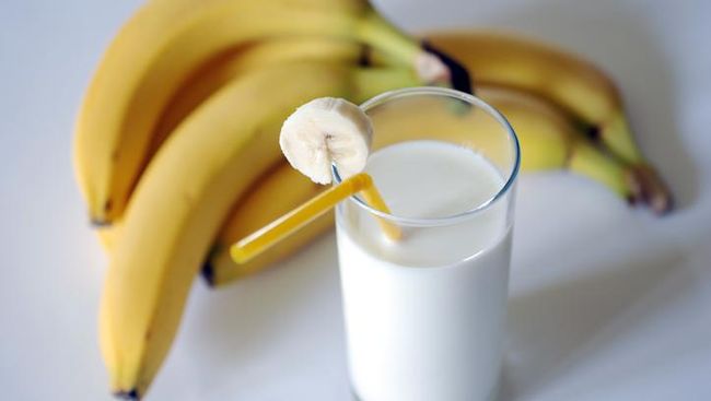 Dalam segelas susu, Anda bisa mendapatkan aneka nutrisi. Hanya saja, hindari kombinasi susu dan makanan berikut untuk menghindari masalah pencernaan.