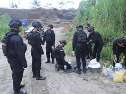 96 Kg Bahan Petasan Hasil Operasi Pekat Semeru di Blitar Dimusnahkan