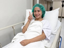 Jelang Lebaran, Farida Nurhan Operasi Angkat Kelenjar Getah Bening