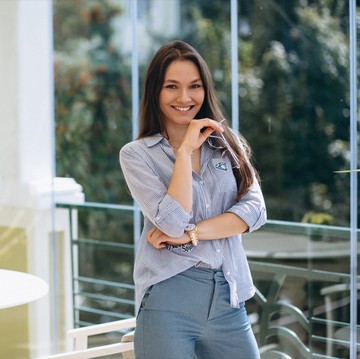 5 Jenis Kain Terbaik untuk Kemeja yang Nyaman dan Tahan Lama