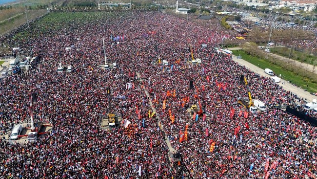 Erdogan Kuasai Siber Turki, Internet dan Medsos Warga Terancam