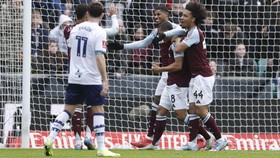 Hasil Piala FA: Rashford 2 Gol, Aston Villa Melaju ke Semifinal