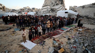 Israel Bombardir Gaza saat Idulfitri, Puluhan Warga Palestina Tewas