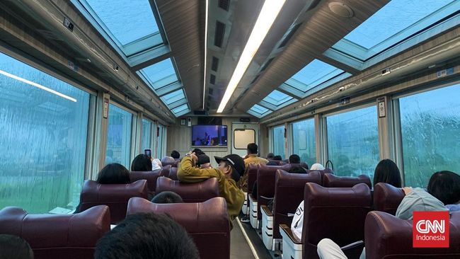 Pengalaman mudik memang selalu punya cerita berbeda, salah satunya saat saya mencoba mudik dengan Kereta Api Panoramic relasi Gambir-Banjar.