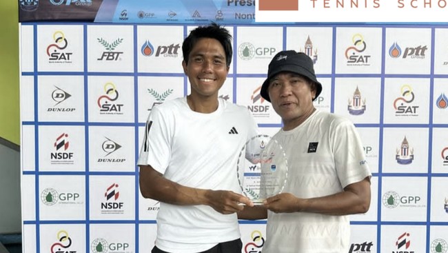 Petenis putra Indonesia Muhammad Rifqi Fitriadi menceritakan usahanya mengejar penerbangan dari Bangkok, Thailand, sesaat setelah kandas di ITF M15 Nonthaburi.