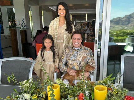 Potret Suasana Lebaran Keluarga Seleb di Luar Negeri, Farah Quinn Rayakan Bareng Suami Bule