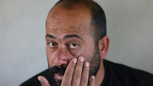 Hamdan Ballal, sutradara film dokumenter pemenang Oscar No Other Land, mengungkapkan keluarganya kembali diserang pemukim Israel.