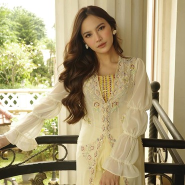 Pesan Sayang Mahalini ke Sule, Minta Kurangi Rokok hingga Jangan Nikah