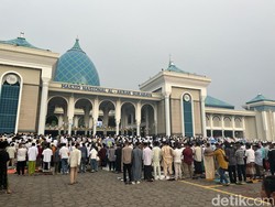 10 Masjid Besar di Surabaya untuk Salat Idul Adha