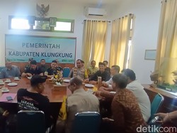 Bupati Klungkung Pastikan Akomodasi Warga Nusa Penida yang Kena Kanorayang