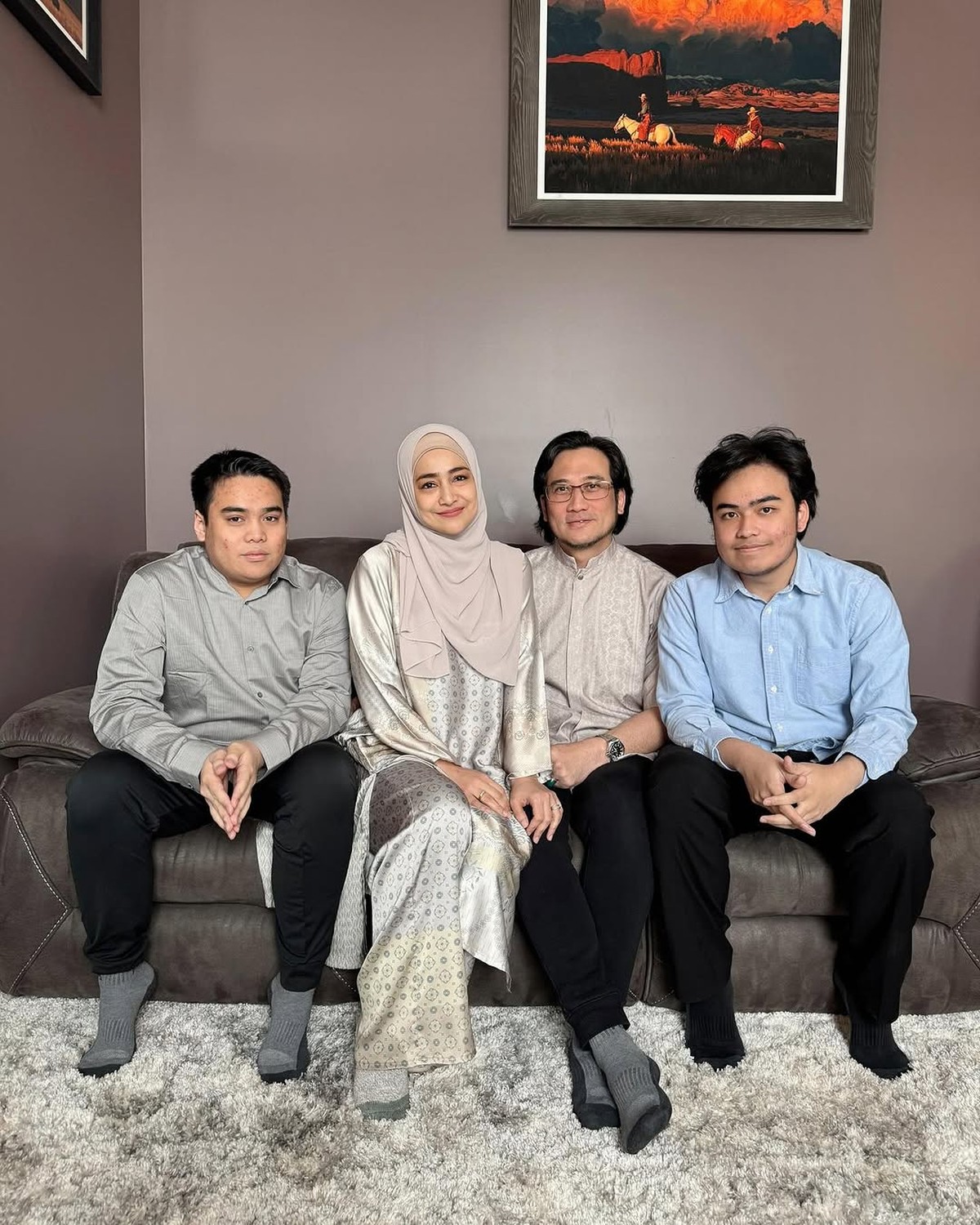 Potret Cindy Fatikasari dan Tengku Firmansyah Lebaran Idul Fitri di Kanada