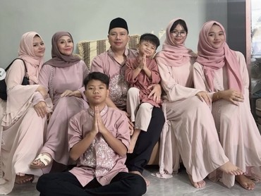 Lebaran di Kampung Halaman, Vicky Prasetyo Siapkan THR Sebesar Rp1 Miliar