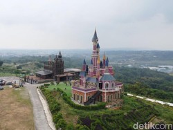 Cikao Park Purwakarta, Wisata Alternatif yang Bak Negeri Dongeng