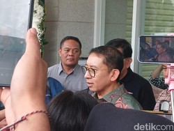 Video: Menbud Fadli Zon Kenang Ray Sahetapy Sebagai Aktor Tangguh