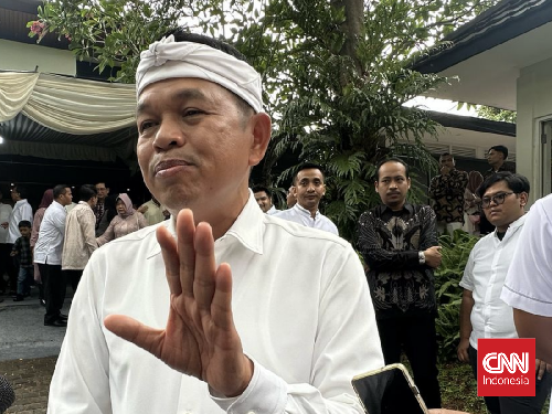 KDM Tunda Pajak Kendaraan Listrik Jabar Usai Dialog dengan Mendagri