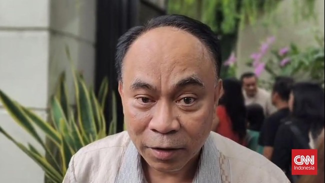 Biaya Notaris Murah, Menkop Minta Percepat Bentuk Koperasi Merah Putih Kementerian Koperasi mendorong percepatan pelaksanaan musyawarah desa untuk pembentukan Koperasi Merah Putih menyusul kerja sama dengan Ikatan Notaris Indonesia