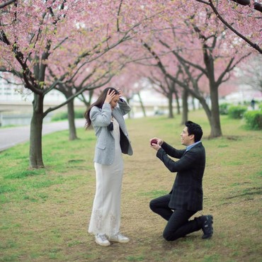 Segera Menikah, Ramalan Denny Darko soal Luna Maya & Maxime Bouttier Kembali Disorot