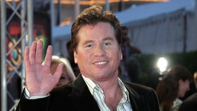 Val Kilmer, Aktor Legendaris Bintang Batman Forever Meninggal Dunia