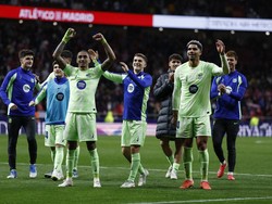 Barcelona Menjaga Mimpi Treble