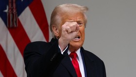 Trump Pecat Jenderal Haugh, Kepala Badan Keamanan Nasional AS