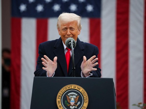 Trump Minta Rusia Akhiri Perang dengan Ukraina dalam 50 Hari