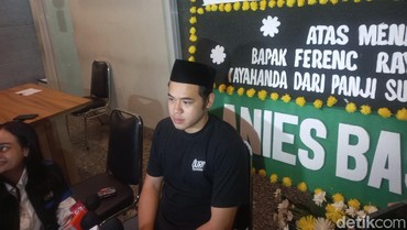 Berbeda dari Wasiat Ray Sahetapy, Anak Ungkap Alasan Makamkan Ayah di Tanah Kusir