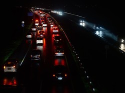 Ingat! Haram Lakukan Hal Ini di Jalan Tol