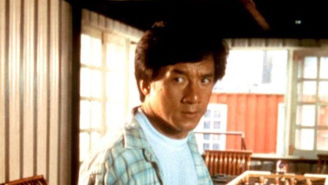 Jadwal Bioskop Trans TV hari ini (25 September) Thunderbolt (1995). Berikut sinopsis Thunderbolt dibintangi Jackie Chan.