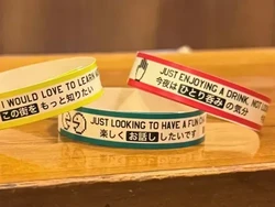 Bar Jepang Siapkan Gelang Anti Awkward, Nongkrong Lebih Tenang