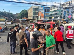 Diduga Sakit, Sopir Angkot di Ciputat Tangsel Ditemukan Tewas dalam Mobil