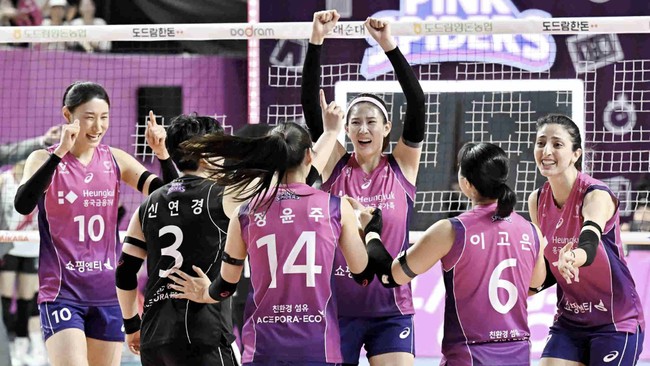 Pink Spiders tengah dalam tekanan karena dibayangi mimpi buruk dalam final Liga Voli Korea usai kalah dramatis dari Red Sparks pada gim ketiga.