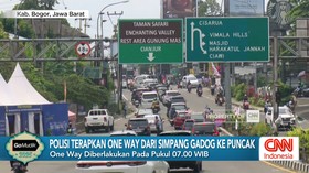 VIDEO: Polisi Terapkan One Way Dari Gadog Ke Puncak