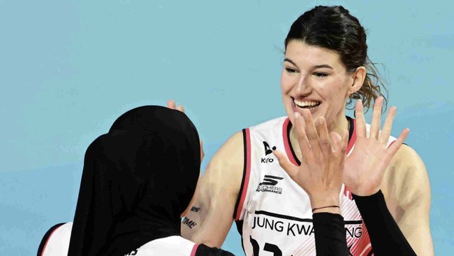 Pelatih Red Sparks Ko Hee Jin menyebut salah satu pemain andalannya, Vanja Bukilic, punya tekad kuat menjadi juara Liga Voli Korea 2024/2025.