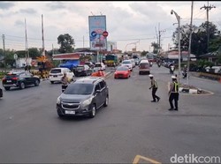 Simpang Mengkreng Ramai Lancar Tanpa Rekayasa di Hari Kelima Lebaran