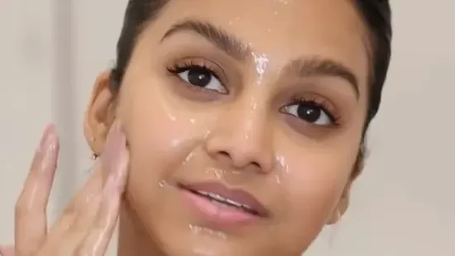 Masker putih telur