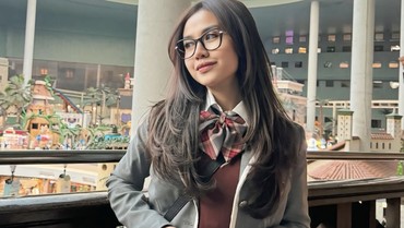 img-title Dihina 'Cantik Hasil Operasi Plastik', Mayang: Selagi Dananya Ada, Kenapa Nggak?