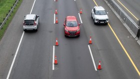 Jasamarga Terapkan Contraflow di KM 23-28 Tol Japek Pagi Ini