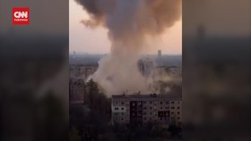 VIDEO: Kepulan Asap Serangan Rusia di Kryvyi Rih, 19 Orang Tewas