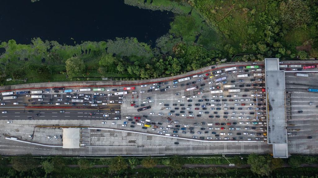 Terjebak Macet Saat Mudik? Pakai Cara Ini Buat Pantau Kondisi Lalin