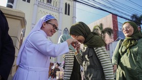 FOTO: Hari Raya Idulfitri 2025 Hingga Longsor Mojokerto